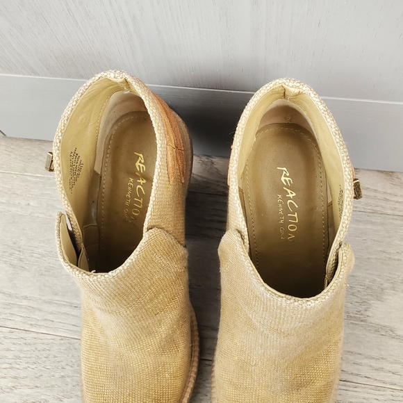 Kenneth Cole Reaction Booties - Picture 3 of 8